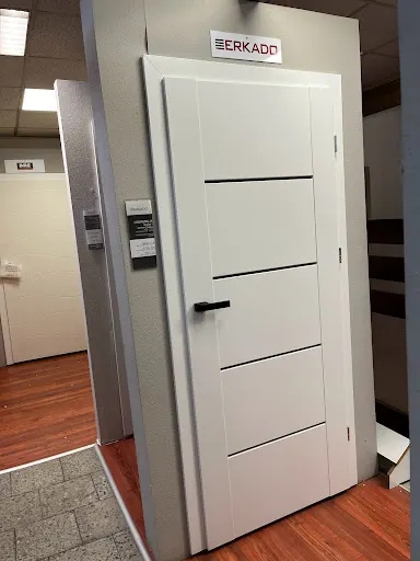 Fachowiec Podłogi i Drzwi